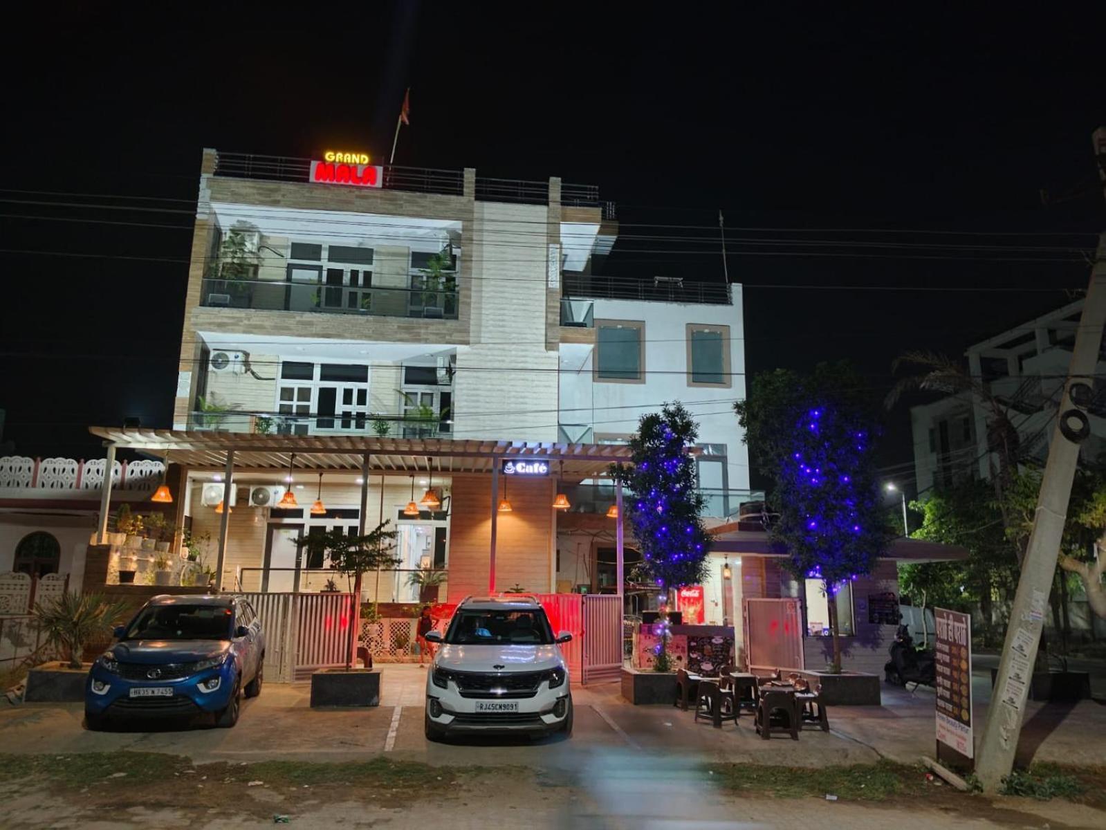 Hotel Grand Mala ชัยปุระ ภายนอก รูปภาพ